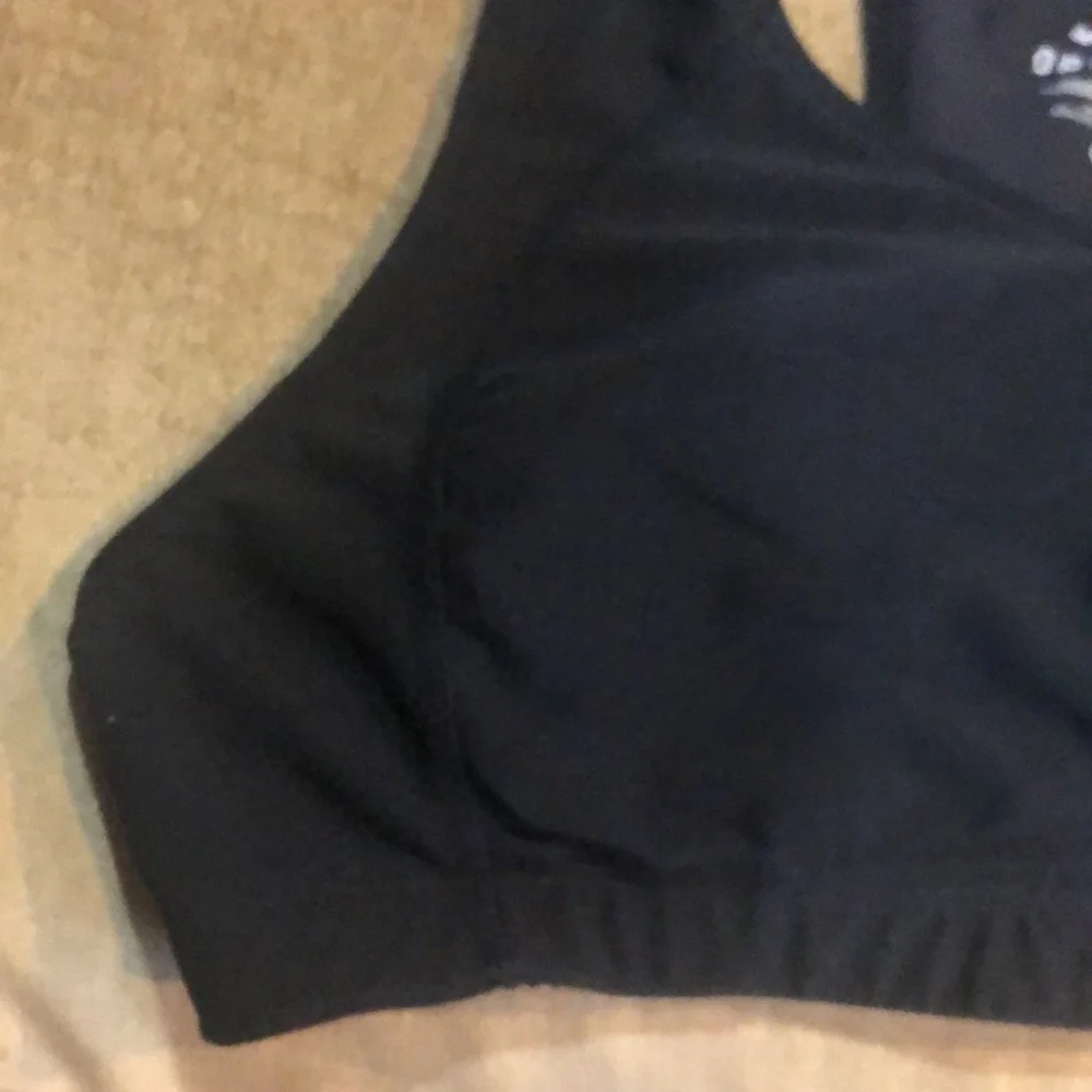 Nike dri-fit black v-neck padded sports bra